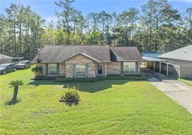 Homes for sale in Pearl River, LA | 140 S Cherrywood Ln, Pearl River, LA 70452 | MLS# 2557193