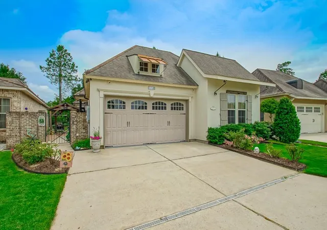 2nd image of 128 St Calais Pl, Madisonville, LA 70447 | MLS# 2557160