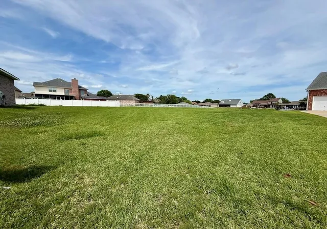 3rd image of 3 Oak Cvs, Slidell, LA 70458 | MLS# 2555702
