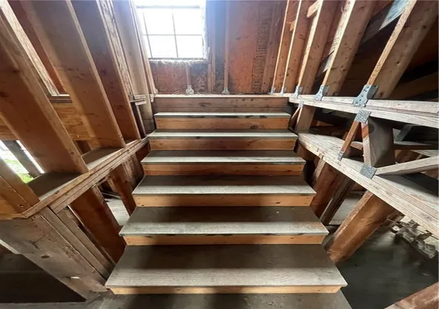 2nd image of 1405 Port St, New Orleans, LA 70117 | MLS# 2557353