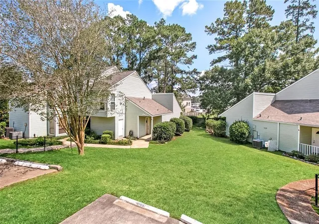2nd image of 16 Jacqueline Ct #16, Mandeville, LA 70471 | MLS# 2556406