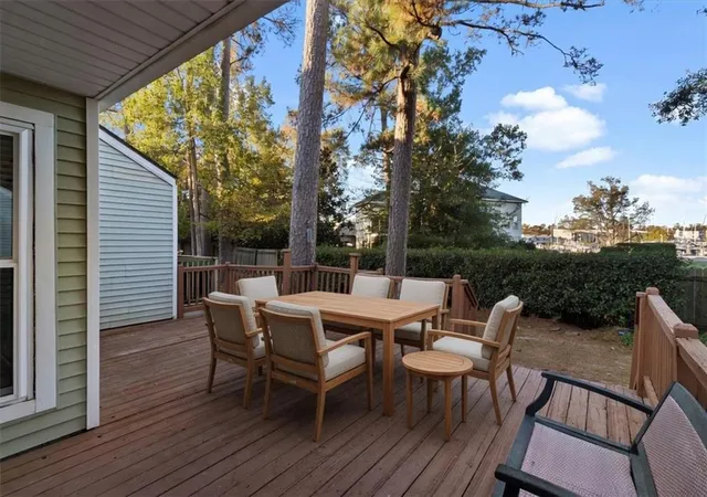 4th image of 16 Jacqueline Ct, Mandeville, LA 70471