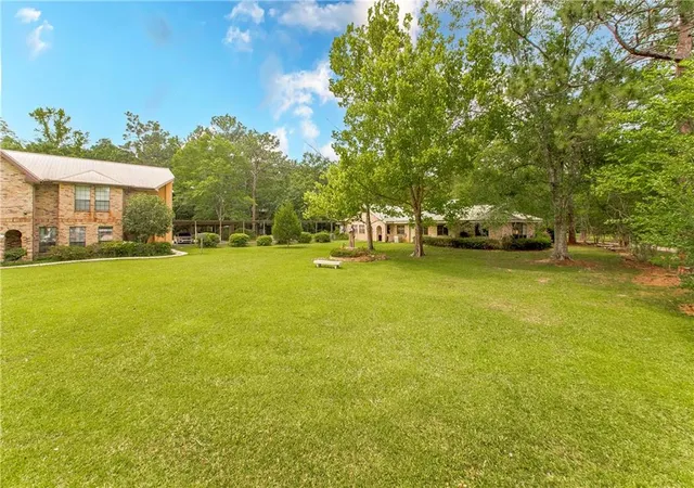 2nd image of 18080 St Joseph's Wy, Covington, LA 70435 | MLS# 2557332