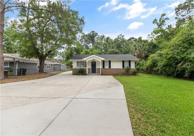 Photo 2 of Single family home for sale at 39264 Kisatchie Dr, Slidell, LA 70461 | MLS# 2557159 | Listing updated on 2026-06-04
