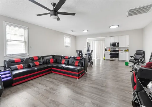 Photo 3 of Single family home for sale at 39264 Kisatchie Dr, Slidell, LA 70461 | MLS# 2557159 | Listing updated on 2026-06-04