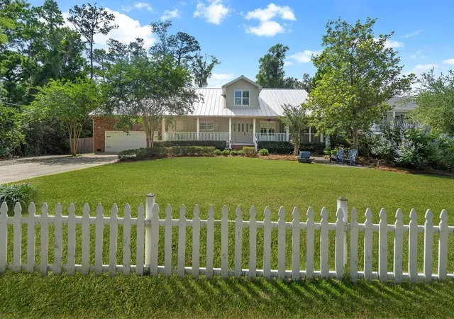 1st image of 222 Coffee St, Mandeville, LA 70448 | MLS# 2548659