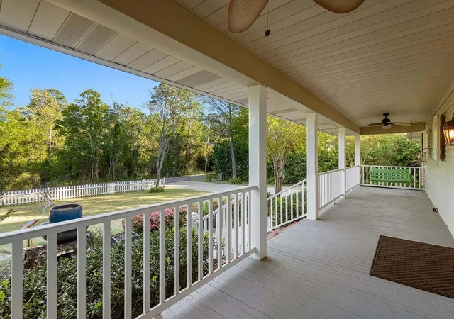Homes for sale in Mandeville, LA | 222 Coffee St, Mandeville, LA 70448 | MLS# 2548659
