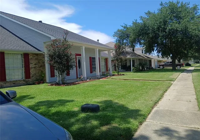 Homes for sale in La Place, LA | 2207 Pine Valley Dr, La Place, LA 70068 | MLS# 2557380