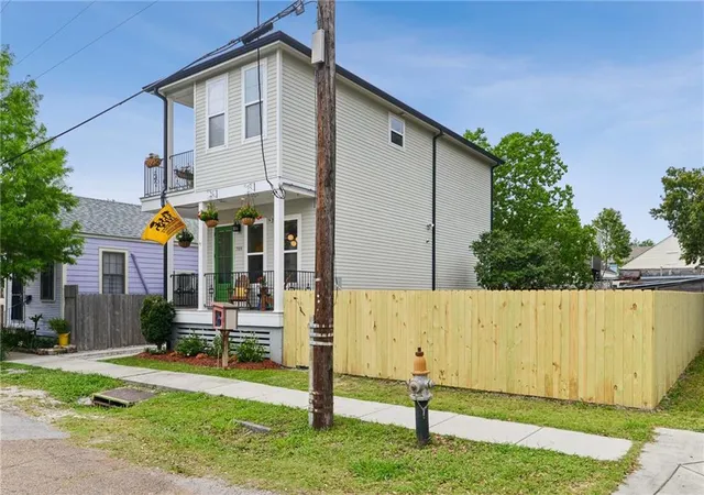 2nd image of 709 N Salcedo St, New Orleans, LA 70119 | MLS# 2557437