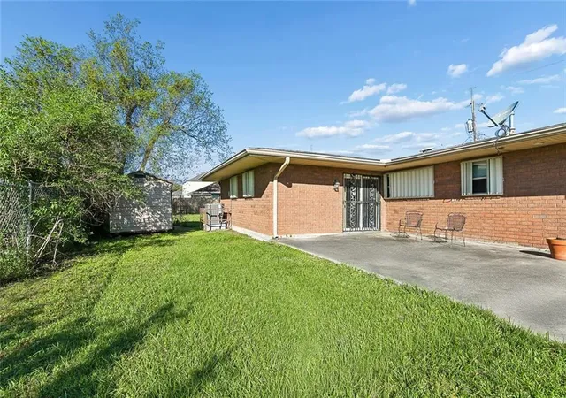 Homes for sale in New Orleans, LA | 5024 Madrid St, New Orleans, LA 70126 | MLS# 2557597