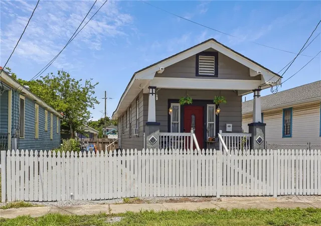 1st image of 1734 Congress St, New Orleans, LA 70117 | MLS# 2556162