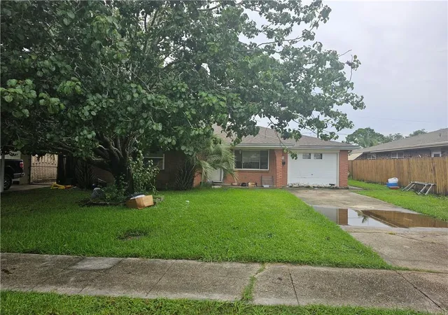 Photo 1 of Single family home for sale at 489 Fern Dr, Westwego, LA 70094 | MLS# 2557611 | Listing updated on 2026-08-26