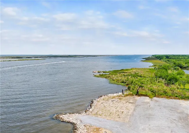 17th image of 2207 Yscloskey Hwy, St Bernard, LA 70085 | MLS# 2552923