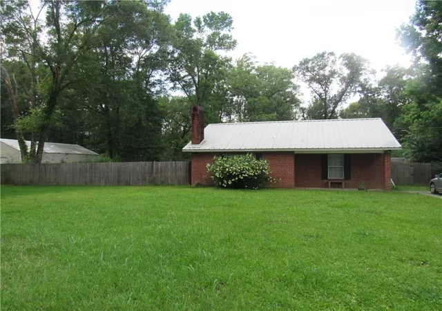 Homes for sale in Tickfaw, LA | 11157 Martin Ln, Tickfaw, LA 70466 | MLS# 2557683