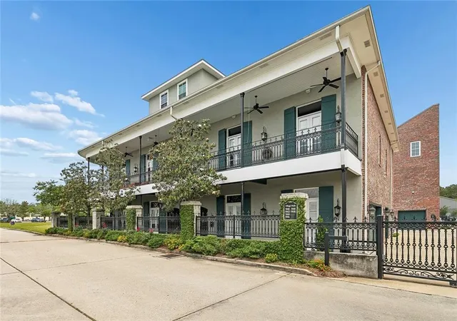 1st image of 940 Village Walk Ln #3B, Covington, LA 70433 | MLS# 2557486