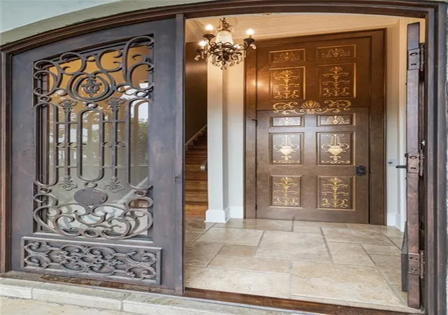 4th image of 940 Vlg Walk Ln, Covington, LA 70433