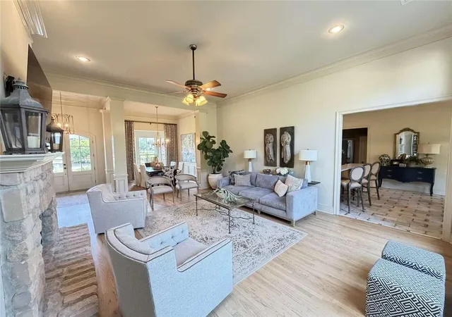 Photo 3 of Single family home for sale at 905 Pine Wild Cir, Madisonville, LA 70447 | MLS# 2557800 | Listing updated on 2026-06-30