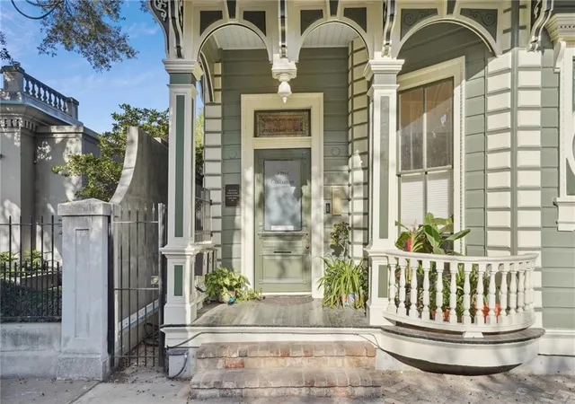 4th image of 1703 Coliseum St, New Orleans, LA 70130
