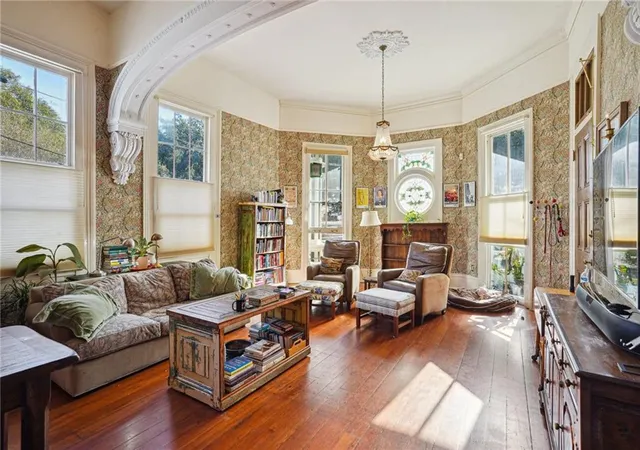 5th image of 1703 Coliseum St, New Orleans, LA 70130