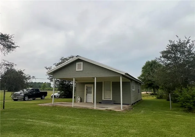 Homes for sale in Independence, LA | 13250 Capace Rd, Independence, LA 70443 | MLS# 2557855