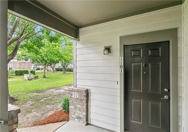 Homes for sale in Covington, LA | 350 Emerald Forest Blvd #1101, Covington, LA 70433 | MLS# 2557554