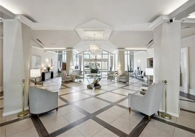 3rd image of 2100 St.Charles Ave, New Orleans, LA 70130