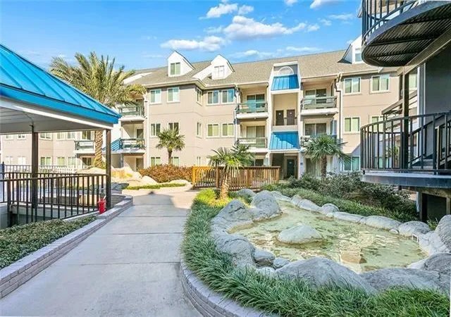 Photo 3 of Condo for sale at 420 Metairie Hammond Hwy #102, Metairie, LA 70005 | MLS# 2557712 | Listing updated on 2026-07-27