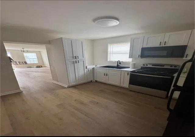 Photo 3 of Multi family home for sale at 3727 Roneagle Way, New Orleans, LA 70122 | MLS# 2557841 | Listing updated on 2026-06-17