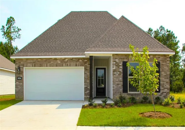 Photo 1 of Sale Pending at 30284 Lancaster Ct, Lacombe, LA 70445 | MLS# 2558007 | Listing updated on 2026-07-23
