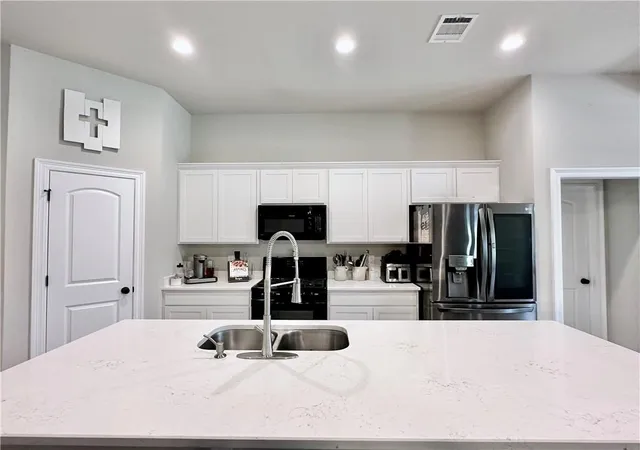 4th image of 11268 Clover Knoll Dr, Covington, LA 70433 | MLS# 2557845