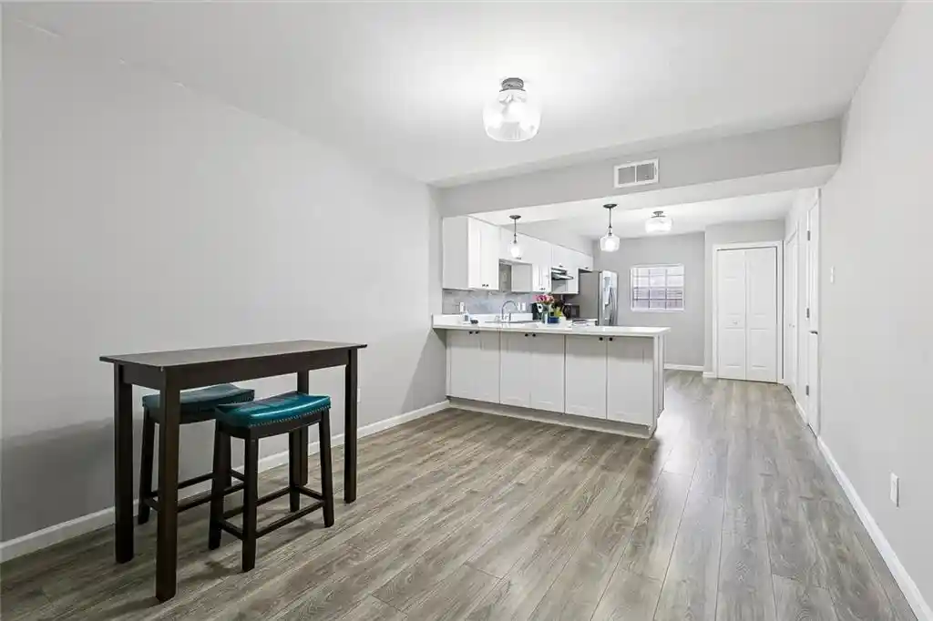 Listing Photo 2 - Condo for sale in 901 Joe Yenni Blvd located at 901 Joe Yenni Blvd, Kenner, LA 70065 - Unit #A14