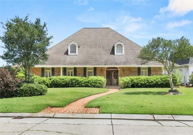 1st image of 10 Chateau Latour Dr, Kenner, LA 70065 | MLS# 2558121