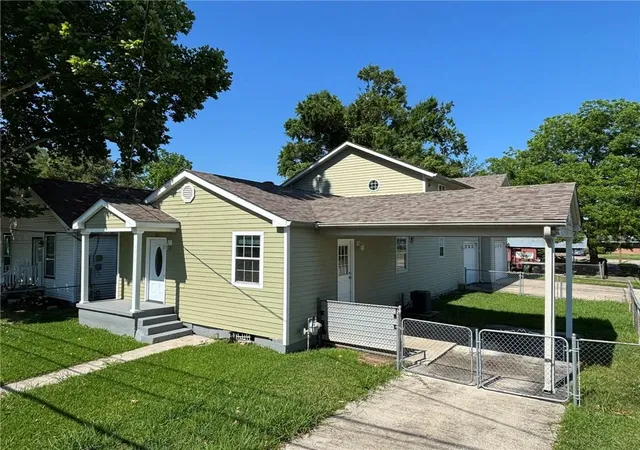1st image of 362 West Dr, Harahan, LA 70123 | MLS# 2558190