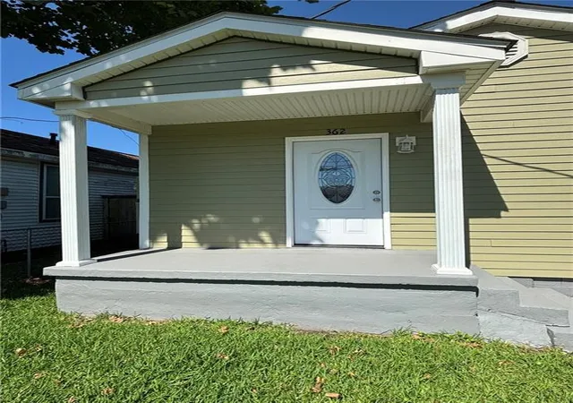 2nd image of 362 West Dr, Harahan, LA 70123 | MLS# 2558190