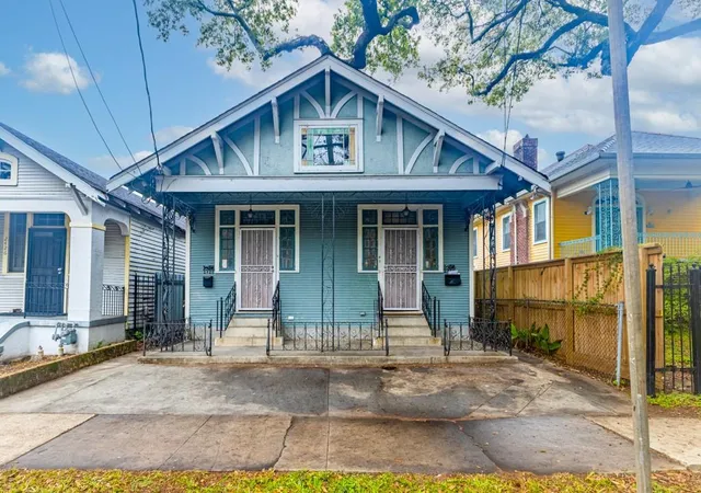 1st image of 2428 30 Saint Bernard Ave, New Orleans, LA 70119 | MLS# 2557137