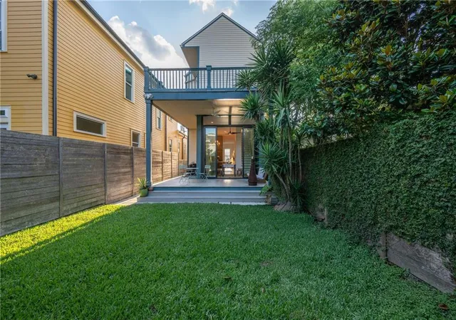 Homes for sale in New Orleans, LA | 635 Saint Ferdinand St, New Orleans, LA 70117 | MLS# 2548719