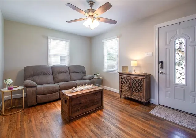 3rd image of 717 N Howard Ave, Metairie, LA 70003 | MLS# 2556008