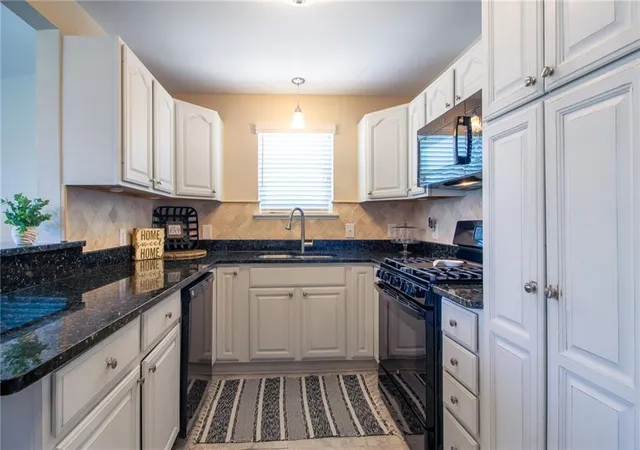 5th image of 717 N Howard Ave, Metairie, LA 70003 | MLS# 2556008