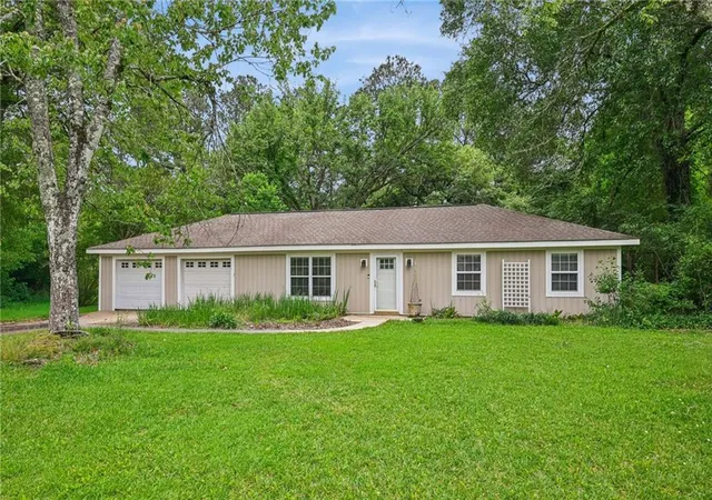 1st image of 19476 Camille Ln, Hammond, LA 70401 | MLS# 2556740