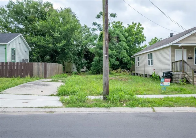 Photo 3 of Land for sale at 3425 Eagle St, New Orleans, LA 70118 | MLS# 2557150 | Listing updated on 2026-07-20
