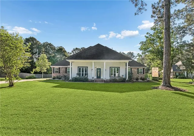 2nd image of 497 Secluded Grove Loop, Madisonville, LA 70447 | MLS# 2556862