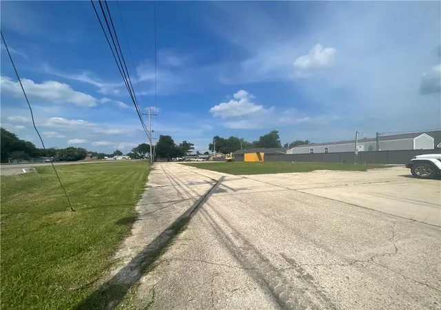 Photo 14 of Land for sale at 15207 Highway 90, Paradis, LA 70080 | MLS# 2557542 | Listing updated on 2026-09-01