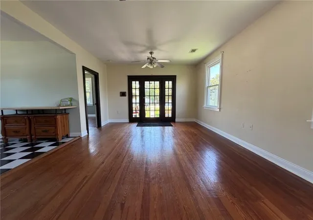 Homes for sale in Metairie, LA | 116 Colby St, Metairie, LA 70001 | MLS# 2558158