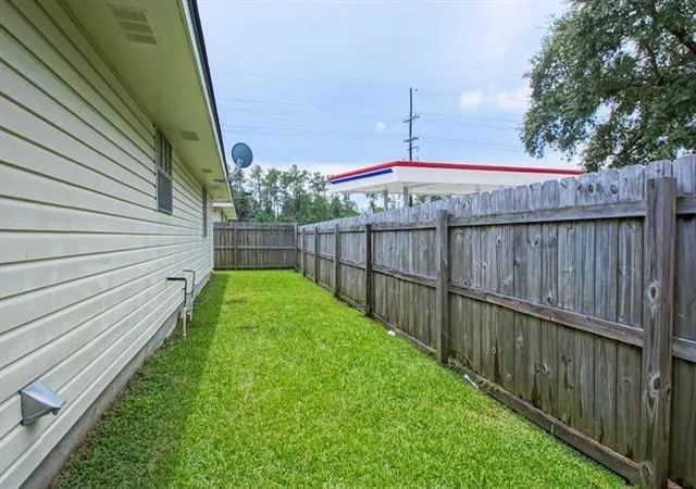 Homes for sale in Slidell, LA | 106 Parkway North Drive, Slidell, LA 70458 | Houzeo