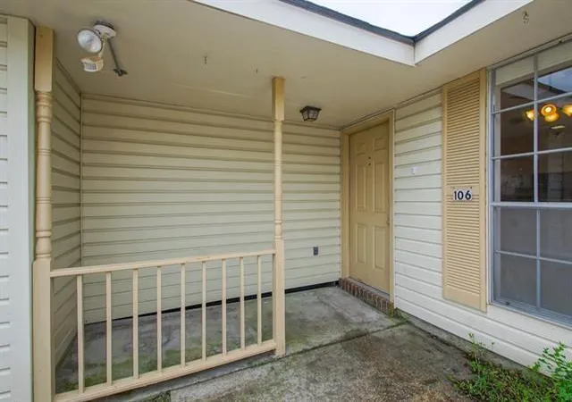Homes for sale in Slidell, LA | 106 Parkway North Dr #4, Slidell, LA 70458 | MLS# 2558406
