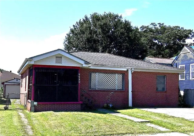 Homes for sale in New Orleans, LA | 5530 Elysian Fields Ave, New Orleans, LA 70122 | MLS# 2558201
