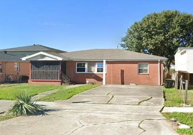 Homes for sale in New Orleans, LA | 5530 Elysian Fields Ave, New Orleans, LA 70122 | MLS# 2558201
