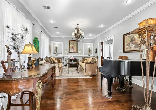 Homes for sale in New Orleans, LA | 8333 Pritchard Pl, New Orleans, LA 70118 | MLS# 2558481