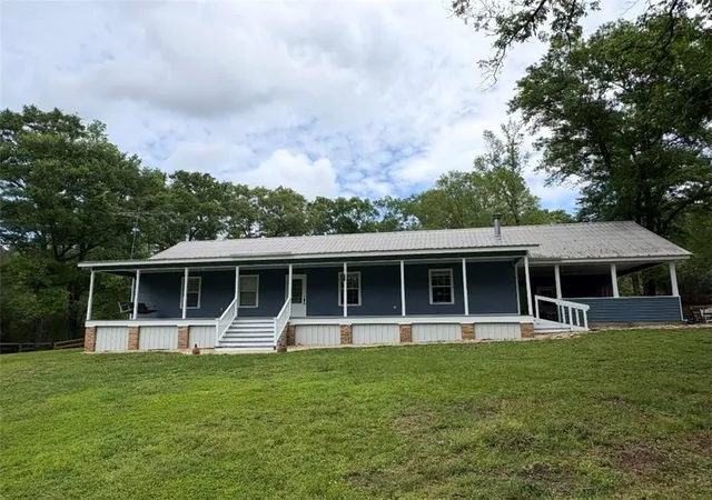 Homes for sale in Kentwood, LA | 67343 Oil Field Rd, Kentwood, LA 70444 | MLS# 2558558