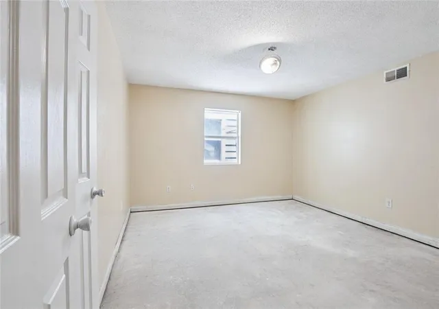 Photo 4 of House for sale at 8019 Trapier Ave, New Orleans, LA 70127 | MLS# 2558562 | Listing updated on 2026-05-18